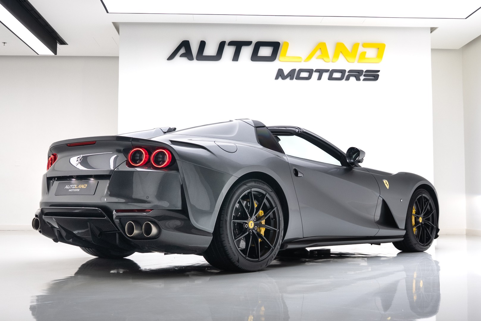 2021 FERRARI 812 GTS | FULL CARBON EXTERIOR | MAIN DEALER SERVICE